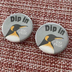 VINTAGE Set of 2 Dip In Zoo Pride Pins | PX129